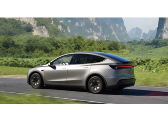 特斯拉Model Y L＋來了 六座布局＋4.5秒破百 續(xù)航突破800km